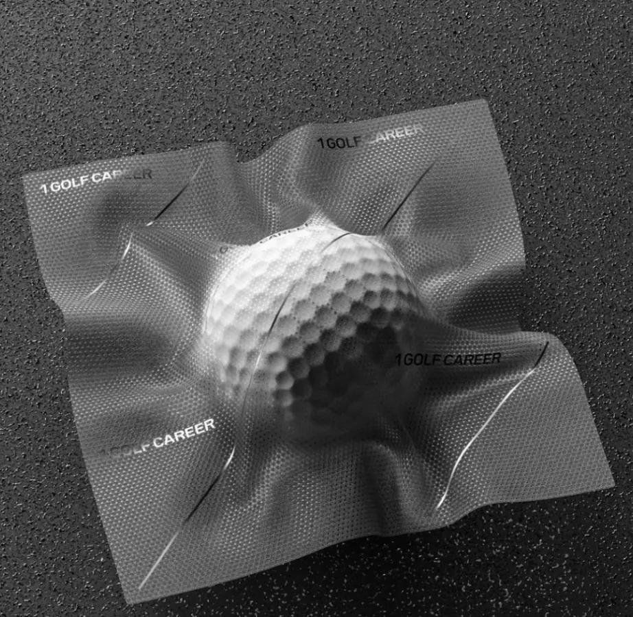 Golfball unter einer geprägten Folie
